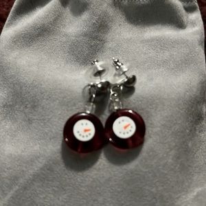 Snowman face on red circle earring